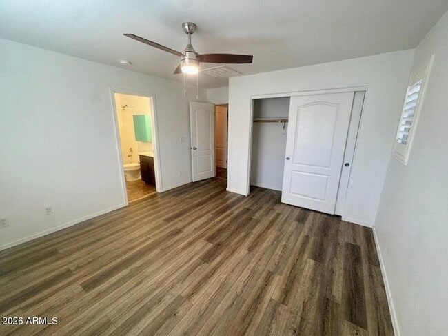 Building Photo - 2896 Claire Dr