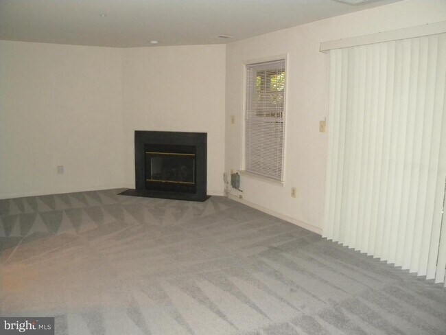 Building Photo - 5708 Exeter Hill Way