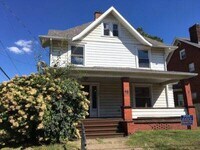 Building Photo - 142 Broad Ave NW