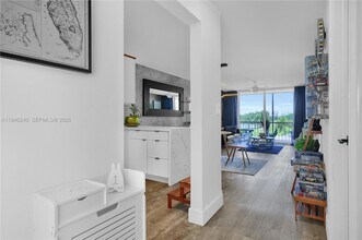 Building Photo - 8900 Washington St