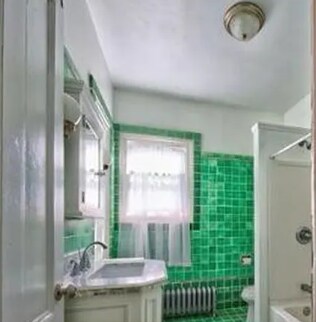 Building Photo - 151 Front St