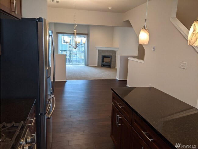 Building Photo - 3507 30th Dr