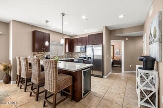 Building Photo - 5450 E Deer Valley Dr