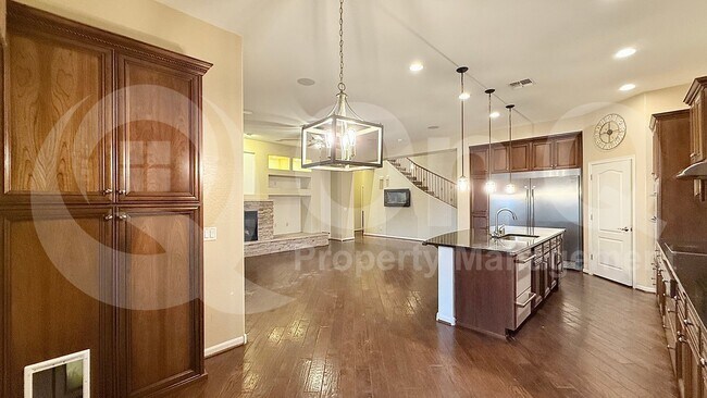 Building Photo - 28978 N 70th Dr