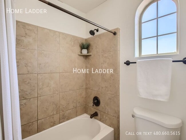 Building Photo - 29683 N 69th Dr