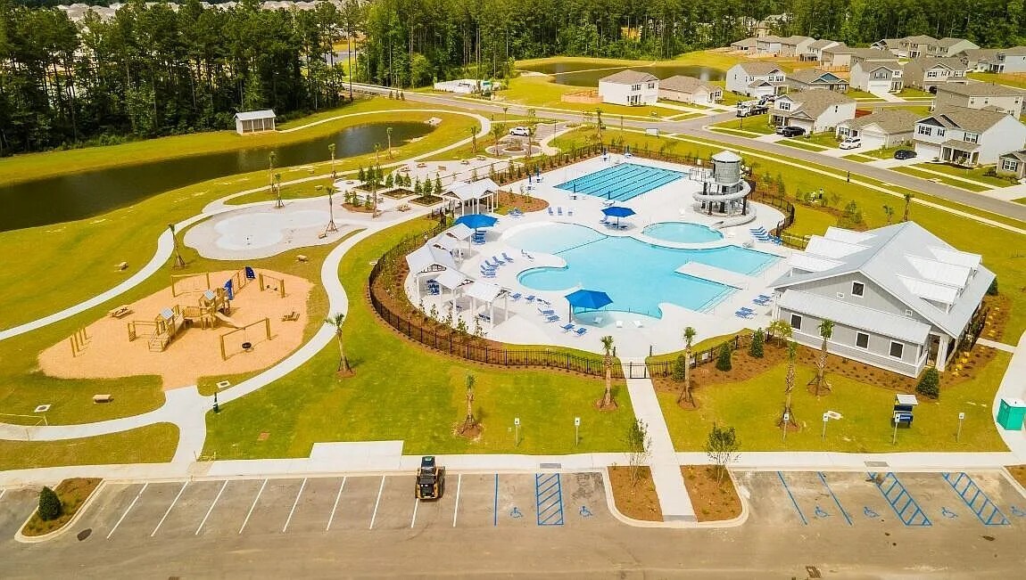 Community Pools, Park, & Playground - 941 Long Bluff Rd