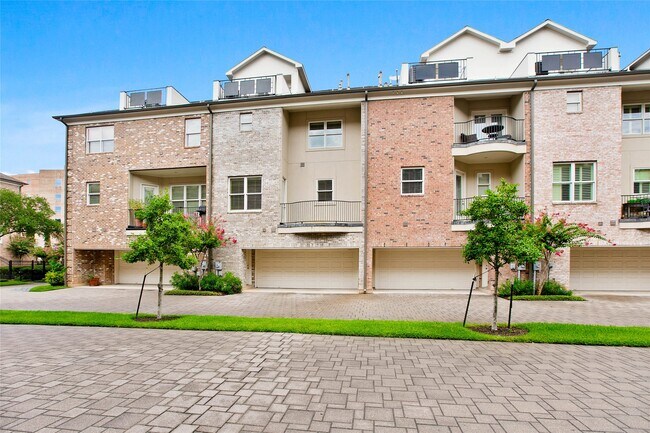 Building Photo - 4 Waterway Ct