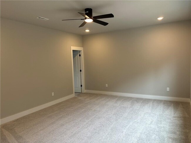 Building Photo - 7 Prestwick Ln