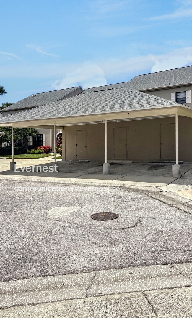 Building Photo - 13601 Frigate Ct
