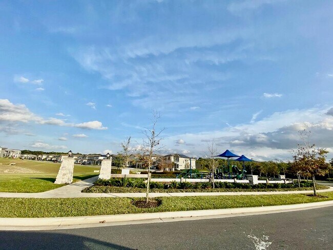 Building Photo - 10271 Austrina Oak Loop