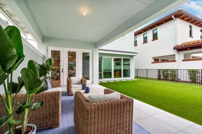 Building Photo - 13109 Alton Rd