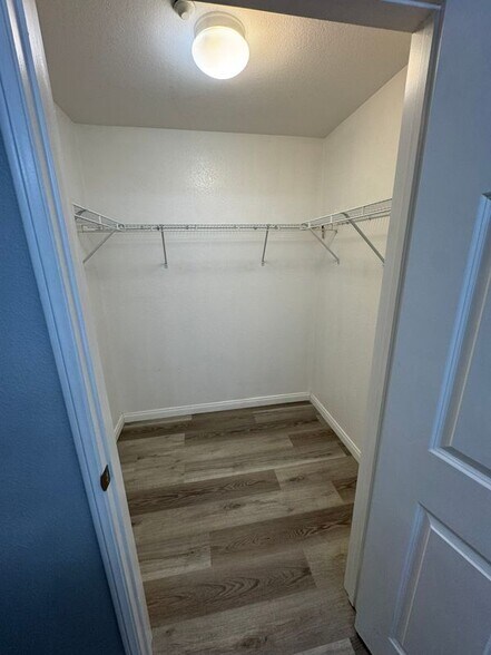 Building Photo - 9728 Marilla Dr