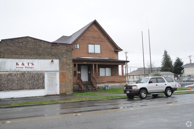 Building Photo - 2147 Martin Luther King Jr Way