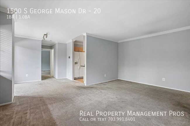 Building Photo - 1500 S George Mason Dr