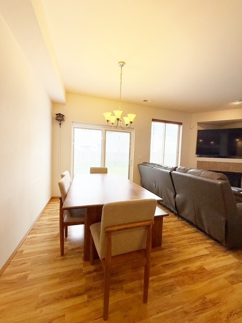 Building Photo - 317 NE Miramar Cir