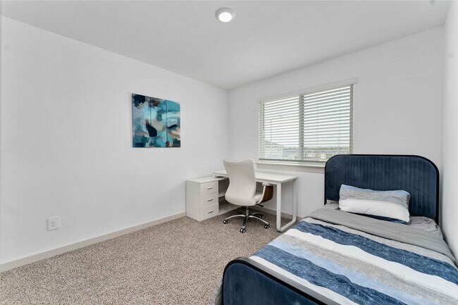 Building Photo - 12812 Barnsbury Ln