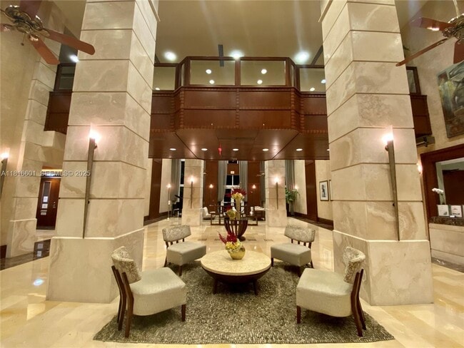 Building Photo - 19501 W Country Club Dr