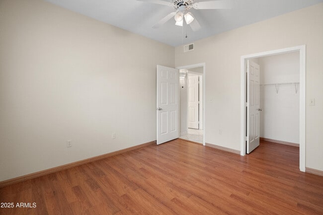 Building Photo - 11375 E Sahuaro Dr