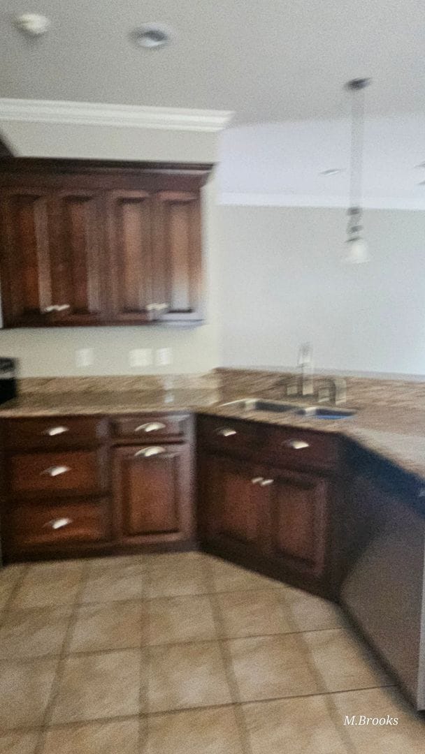 Building Photo - Beautiful 3/2 located in Valdosta