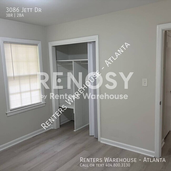 Building Photo - 3086 Jett Dr