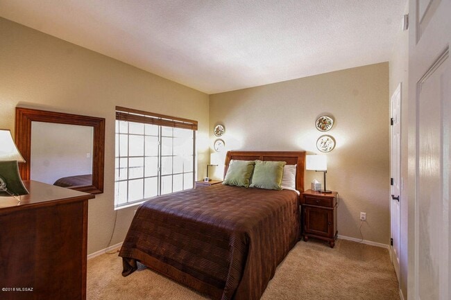 Building Photo - 1500 E Pusch Wilderness Dr