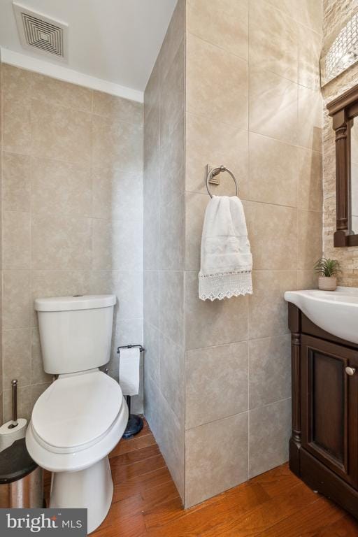 Building Photo - 4843 Montega Dr