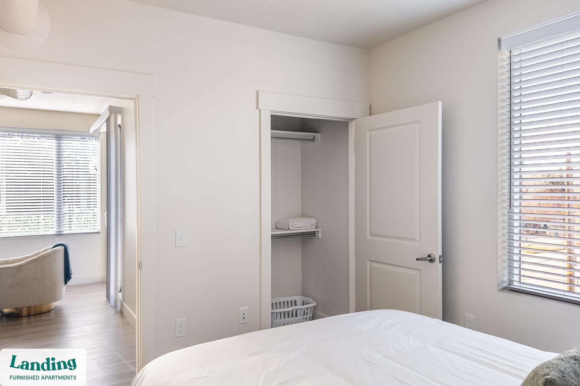 Building Photo - 2201 S 900 E