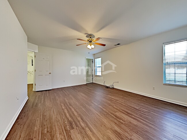 Building Photo - 6449 Sterchi Village Blvd