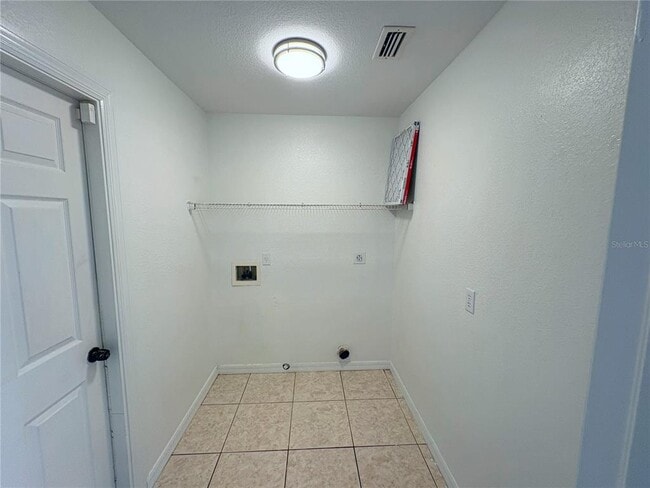 Building Photo - 225 Santa Fe St