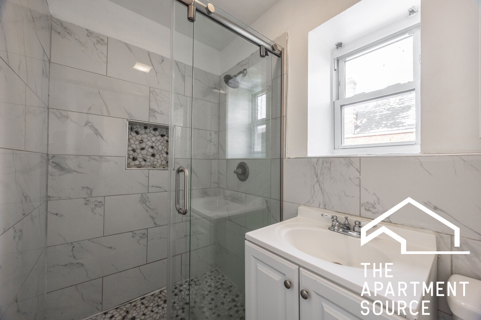 Building Photo - 3248 W 25th St