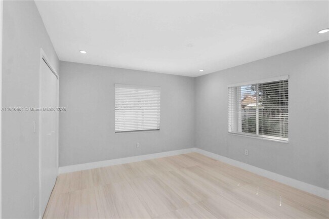 Building Photo - 3296 NW 14th Terrace