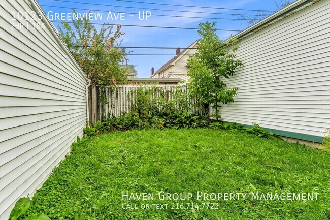 Building Photo - 10123 Greenview Ave
