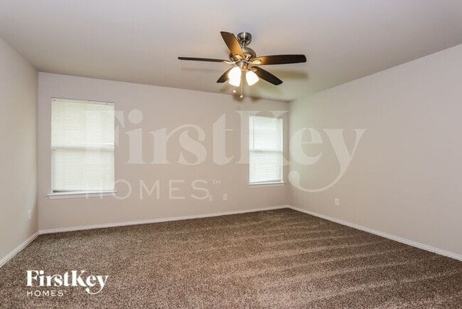 Building Photo - 1210 Jewel Ln