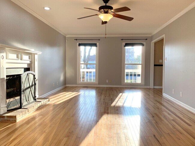 Building Photo - 1233 Cobblestone Ln