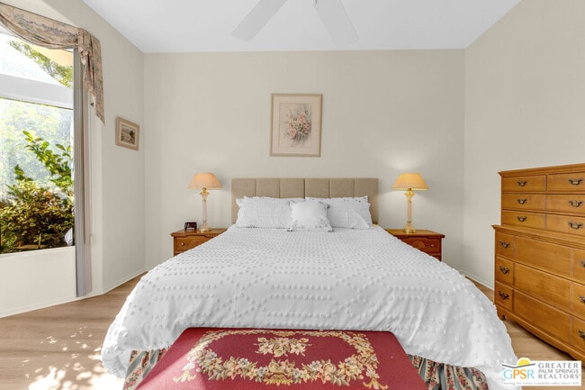 Building Photo - 37468 Westridge Ave