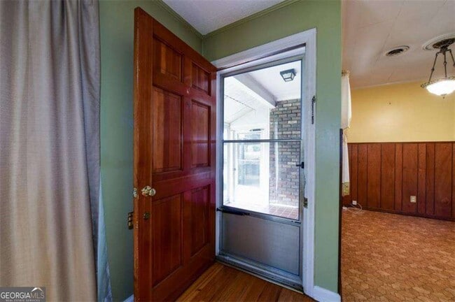 Building Photo - 2745 Old Concord Rd SE