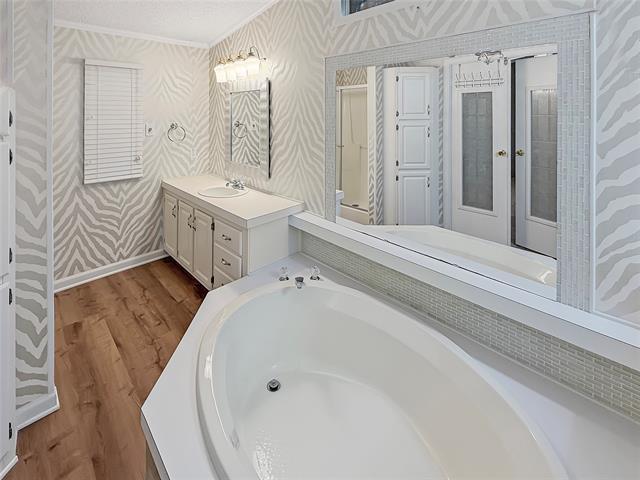 Building Photo - 6505 Christa Ct