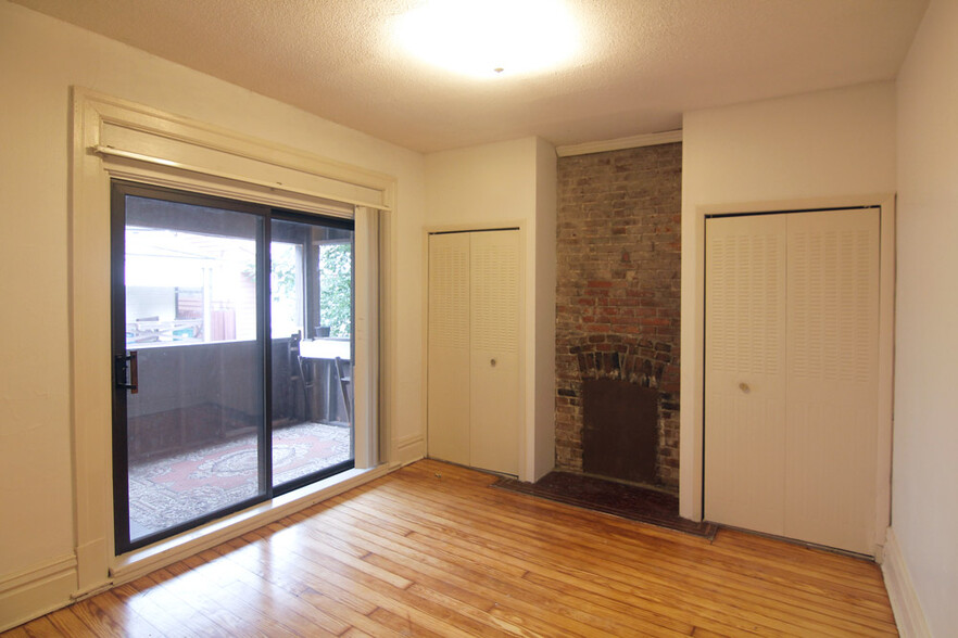 Building Photo - 228 Union St