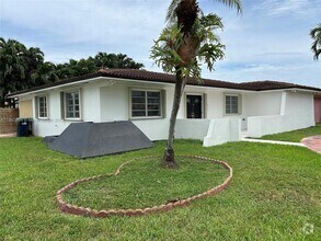 Building Photo - 955 SW 87th Ct