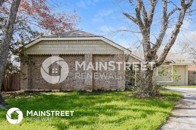 Building Photo - 9510 Elm Glen