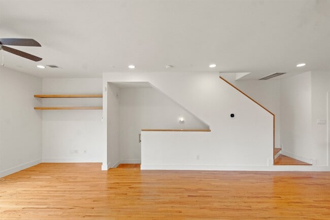 Building Photo - 4501 Eigel St