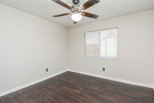 Building Photo - 14703 Concord Grove