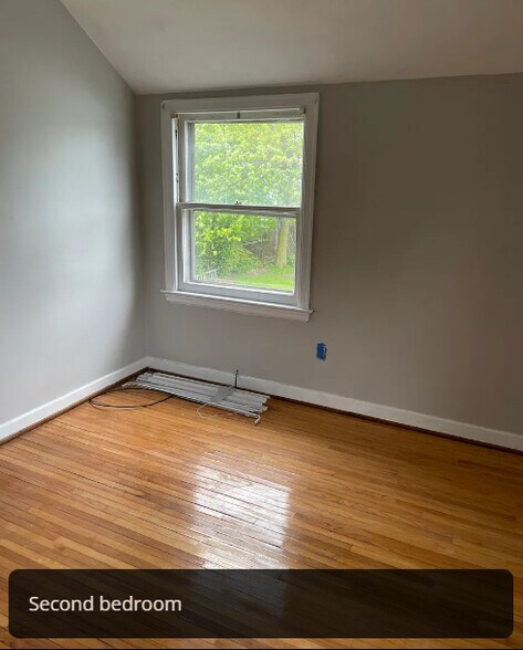 Building Photo - 51 Redmond Ave