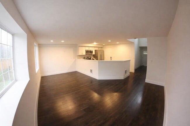 Building Photo - 20803 110th Ln SE