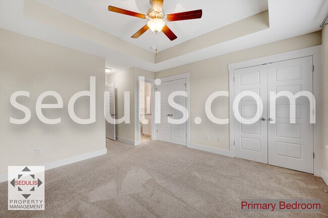 Building Photo - 3923 Four Poles Park Dr