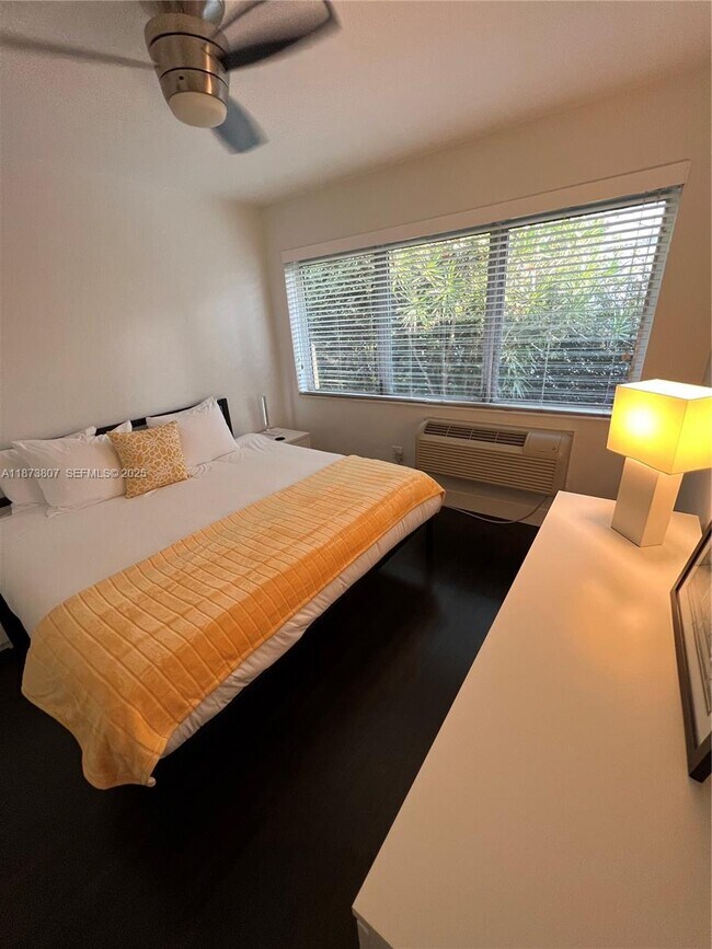 Building Photo - 620 Jefferson Ave