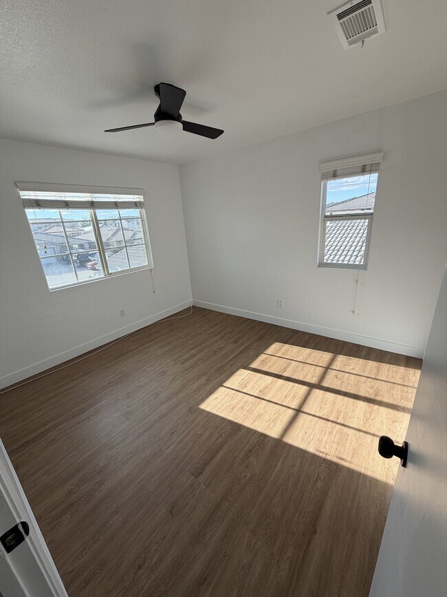 Building Photo - 10755 Arabian Ct