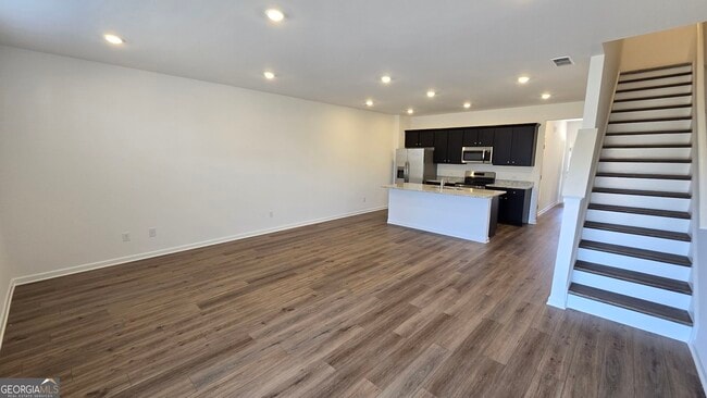 Building Photo - 209 Kenoot Dr