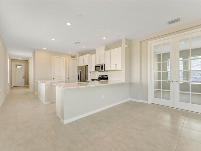 Building Photo - Stunning 3 Bed/ 2.5 bath + Den - New Build...