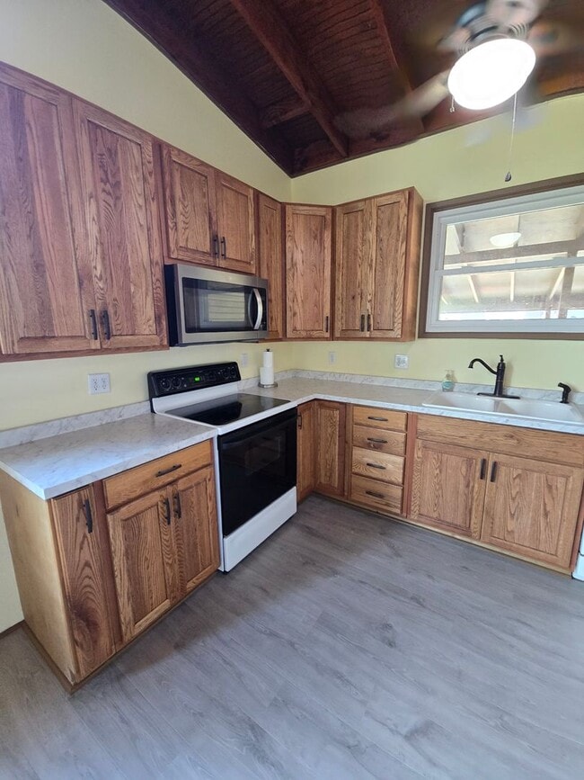 Building Photo - Move in Ready Ranch home in Westminster